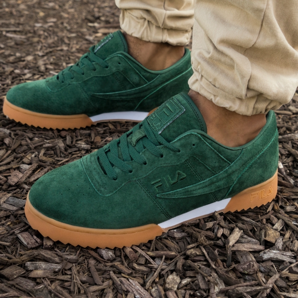Mens' Fila "Fitness Ripple" Suede Skateboard shoes, foliage green colour, size 9
